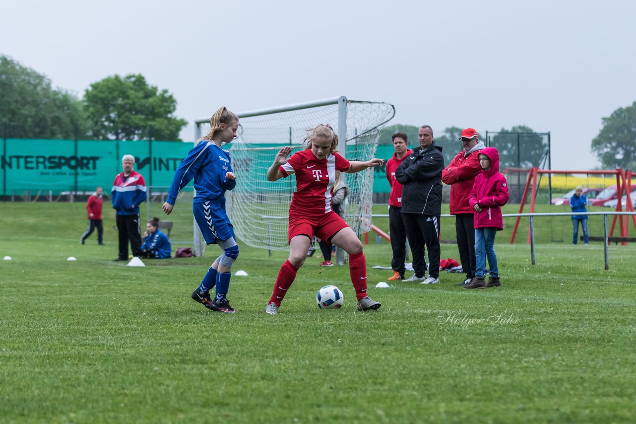 Bild 121 - wCJ SV Steinhorst/Labenz - VfL Oldesloe : Ergebnis: 18:0